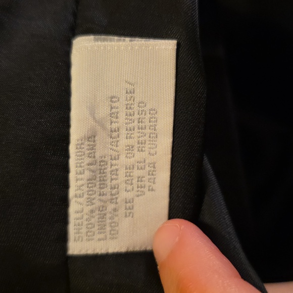 Liz Claiborne Black Double-Breasted Wool Coat - Picture 5 of 6